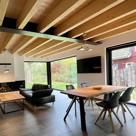 In With Swimming Pool Holiday home