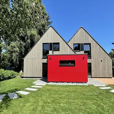 In With Swimming Pool