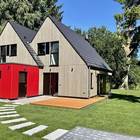 In With Swimming Pool Holiday home